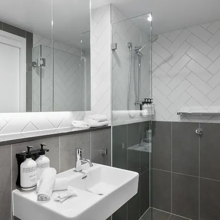 Rambla At South Sq Apartment
