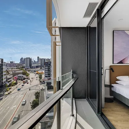 Apartment Rambla At South Sq Brisbane