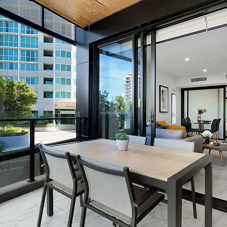 Apartment The Monterey By Urban Rest Brisbane