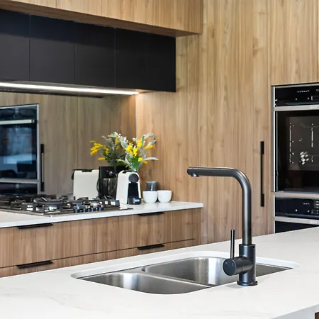 The Monterey By Urban Rest Apartment Brisbane