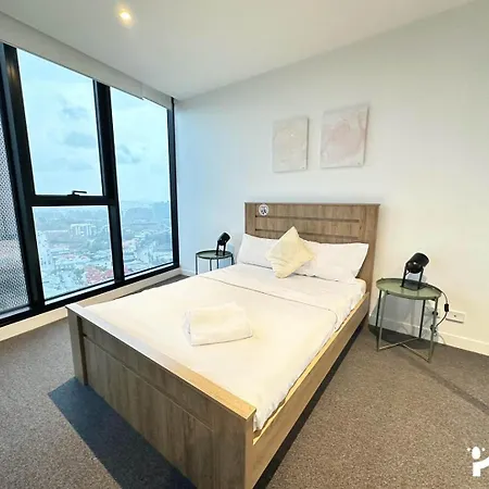 Apartment Kozyguru | Fortitude Valley | 2 Bed Apt+parking Brisbane