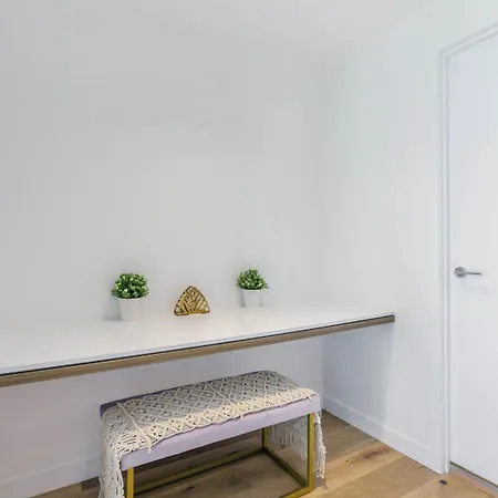 Apartment Kozyguru | Fortitude Valley | 2 Bed Apt.