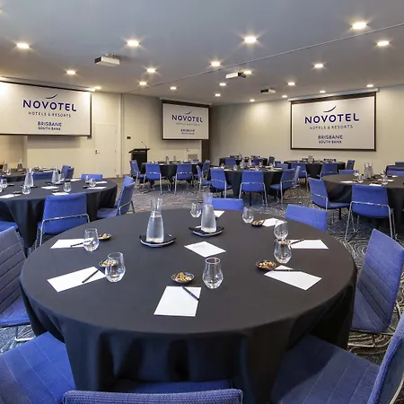 Novotel South Bank Hotel 5*