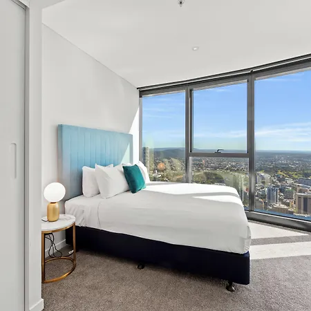 Cllix Skytower Aparthotel 5*
