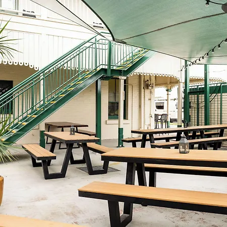 Queensport Hotel Brisbane