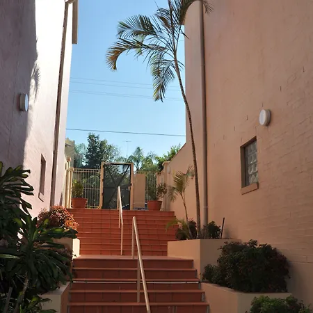 Aparthotel Spring Hill Gardens