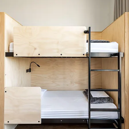 Bunk *