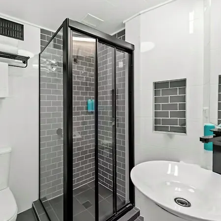 Tower Mill 4*