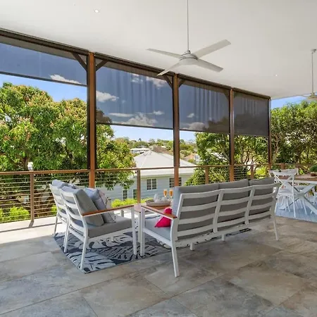 5bdr Ultimate Family Retreat Pool Toys Galore * Brisbane