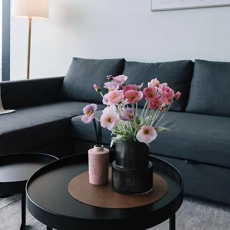 Skyline View High Floor 2br With Sofa Bed And Free Parking *