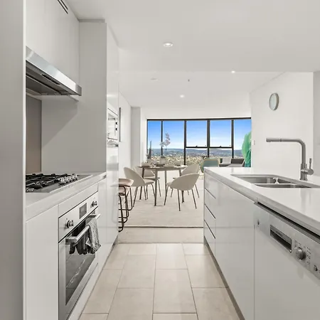 Apartment Skyline View High Floor 2br With Sofa Bed And Free Parking