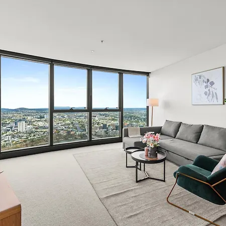 Apartment Skyline View High Floor 2br With Sofa Bed And Free Parking