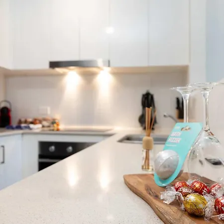 Huge Family Townhouse 3 Bathrooms 5km To Holiday home