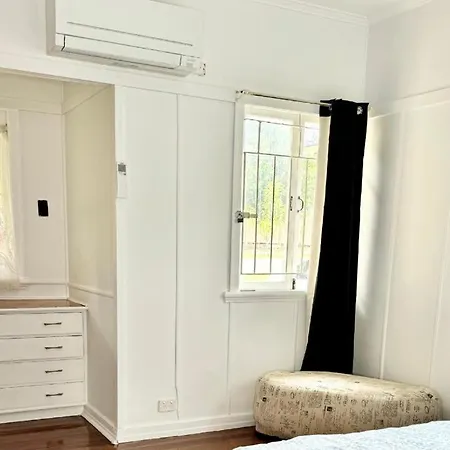 Budget-friendly Chermside Near Westfield Holiday home *