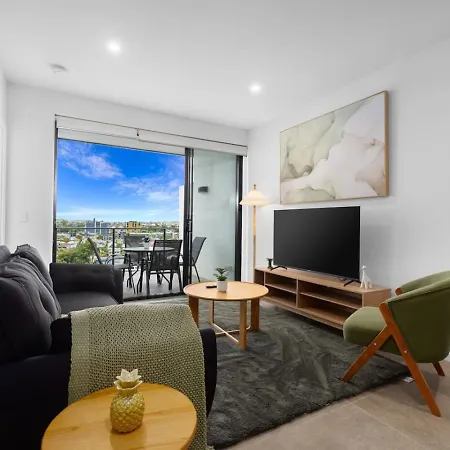 Spacious Panoramic 2br Apartment, Parking And Views Apartment Brisbane