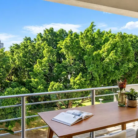 Apartment 3br Retreat At South Bank Near The Beach!