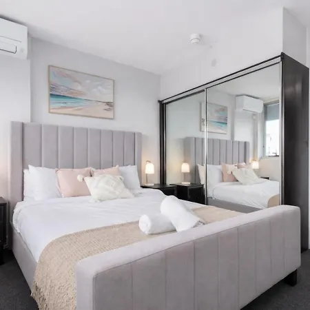 The Ridge Stylish 2br Cityside With Pool, Gym And Parking