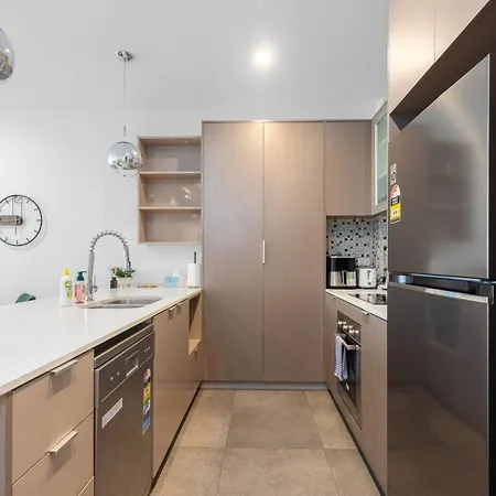 Spacious Panoramic 2br Apartment, Parking And Views