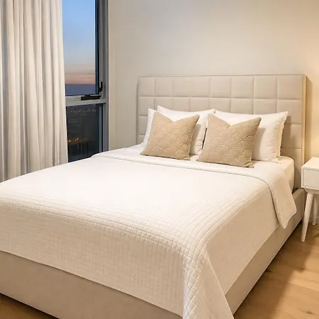 3br Retreat At South Bank Near The Beach! Apartment *