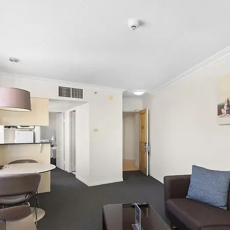 Apartment Two-bedroom Escape I Mantra On Queen