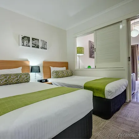 Aparthotel Quest On Story Bridge 4*