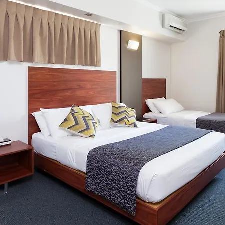 Motel Rocklea International 4*