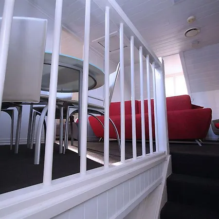Bed & Breakfast One Thornbury 4*