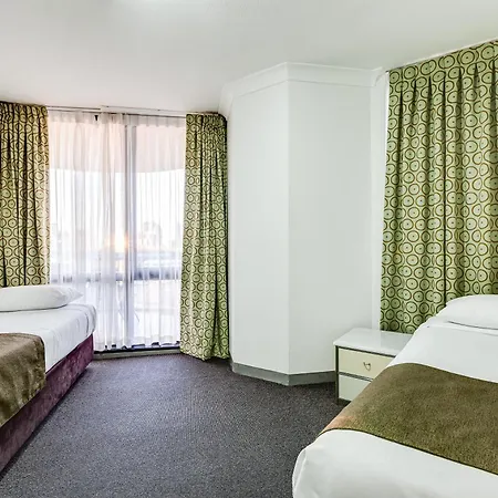 Hillcrest 4* Brisbane