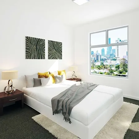 Oaks Woolloongabba
