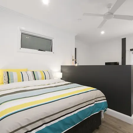 Holiday home Milton Mews & *