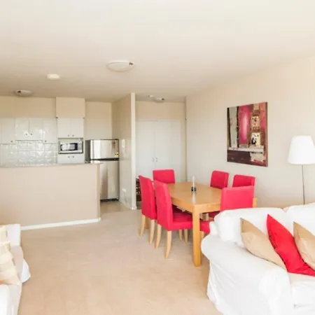 Aparthotel The Oasis 4*