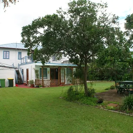 Johnstone'S On Oxley Bed & Breakfast Bed & Breakfast Brisbane