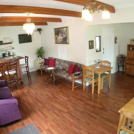 Johnstone'S On Oxley Bed & Breakfast Bed & Breakfast