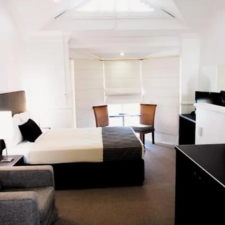 Inn Comfort & Northgate Airport 4*