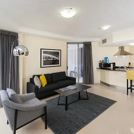 Aparthotel Mantra On Edward 4*