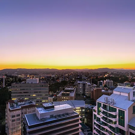 Aparthotel Mantra On Edward Brisbane