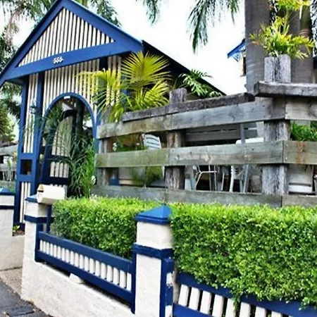 Motel Manor 3*