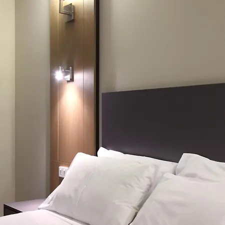 International Virginia Hotel 4*