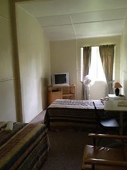 Herston Place Motel 4*