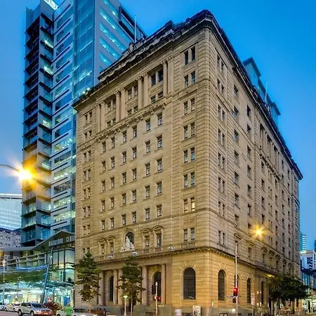 Macarthur Chambers 5*