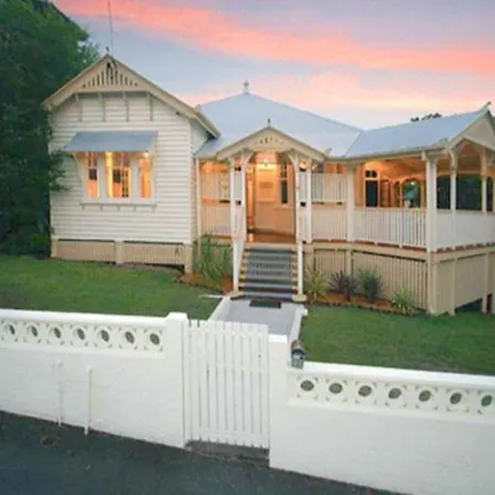 Minto Colonial Guest house Brisbane