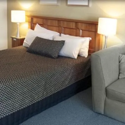 Airport Heritage Motel