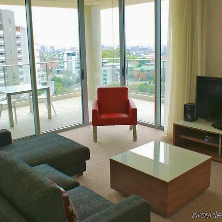 Diana South 4* Brisbane