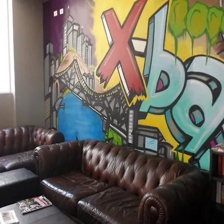 Hostel Base Embassy Brisbane