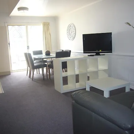 Rivercity Gardens Kangaroo Point Aparthotel