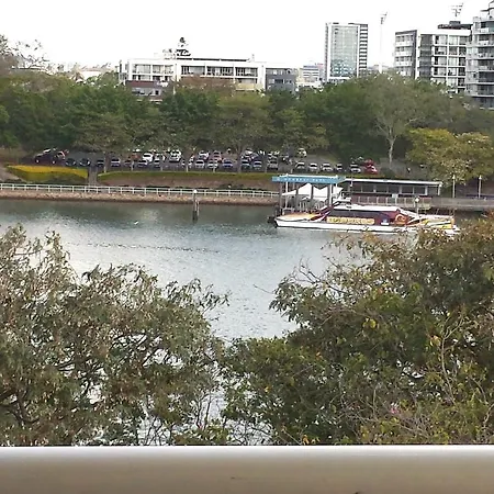 Kirribilli 3*