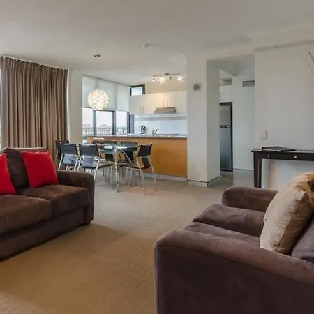 Hillcrest Aparthotel Brisbane