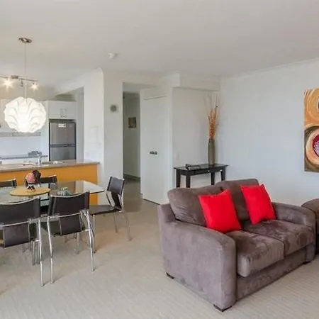 Hillcrest 4*