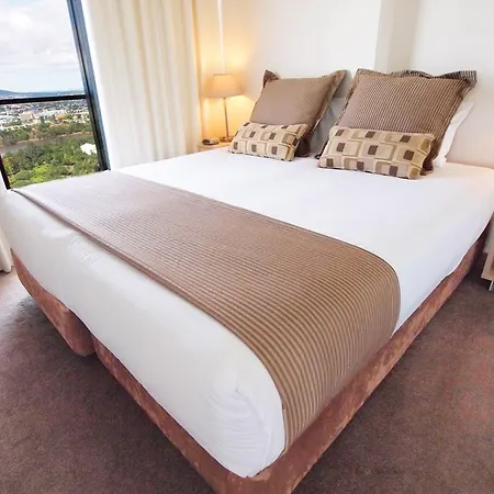 Aparthotel Oaks River 4*