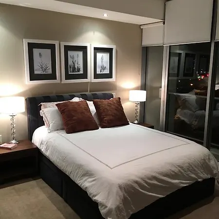 Riverside Hamilton Apartment